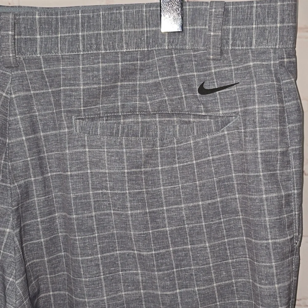 Nike Golf Dri Fit Shorts Gray White Plaid Polyester Blend Men's Size 36 - Picture 7 of 12